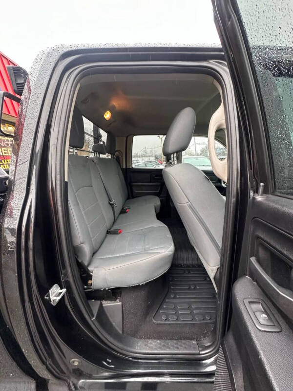 2015 RAM 1500 Express