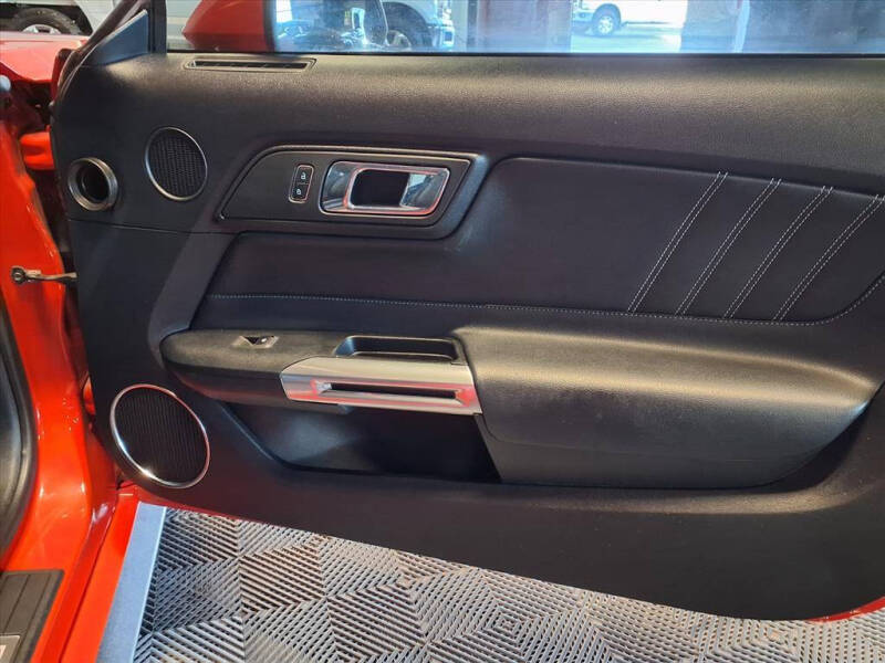 2015 Ford Mustang EcoBoost Premium