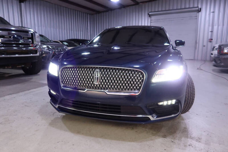 2017 Lincoln Continental Select