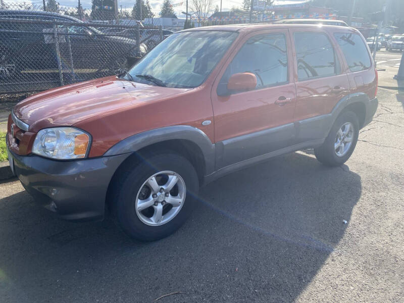 2005 Mazda Tribute s