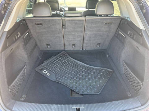 2020 Audi Q5 quattro Premium Plus 45 TFSI