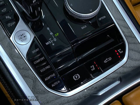 2020 BMW 8 Series 840i