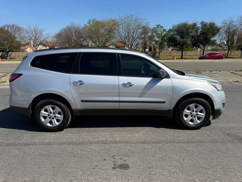 2017 Chevrolet Traverse LS