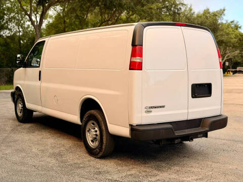 2019 Chevrolet Express 2500