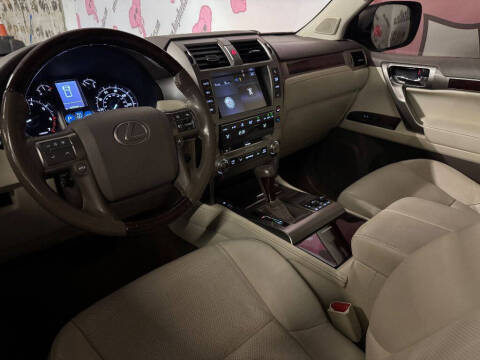 2017 Lexus GX 460
