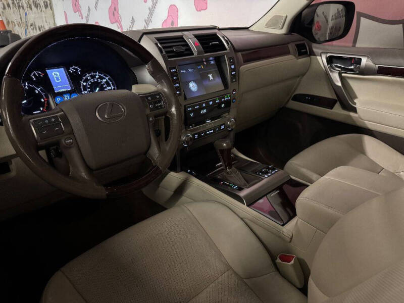 2017 Lexus GX 460