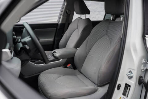 2021 Toyota Highlander L