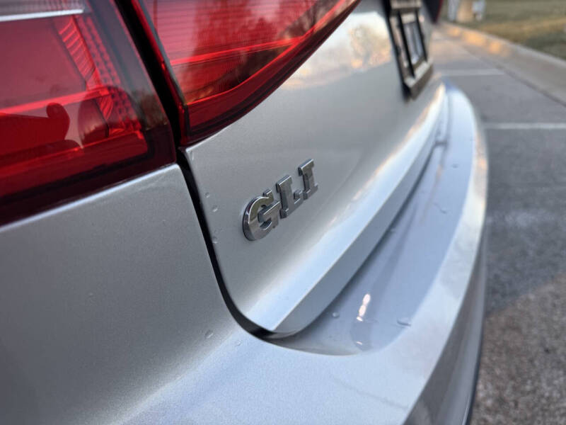 2016 Volkswagen Jetta 2.0T GLI SEL