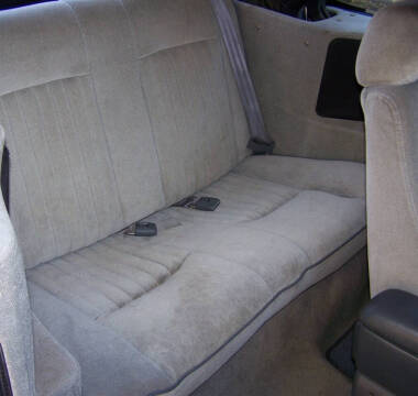 1990 Pontiac Sunbird LE