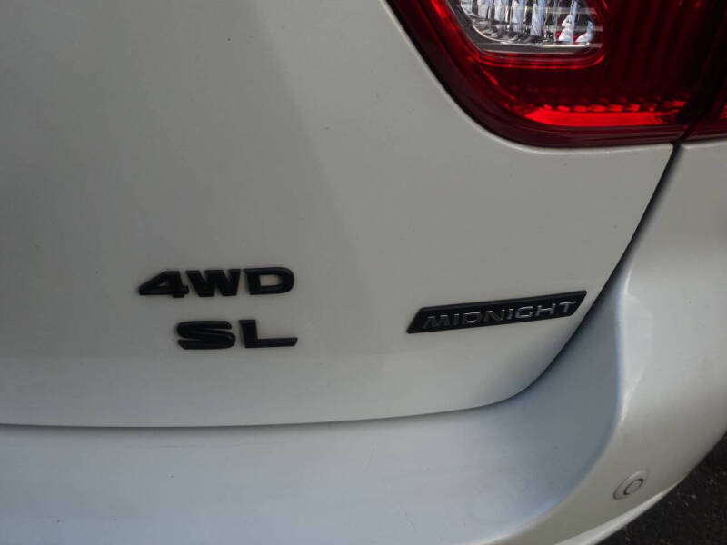 2018 Nissan Pathfinder SL