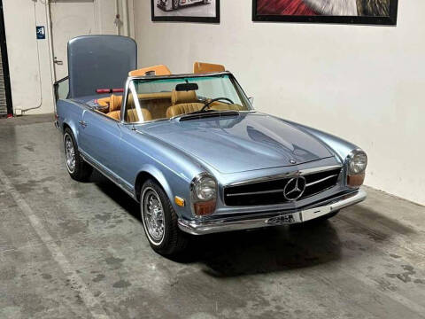 1970 Mercedes-Benz 280-Class