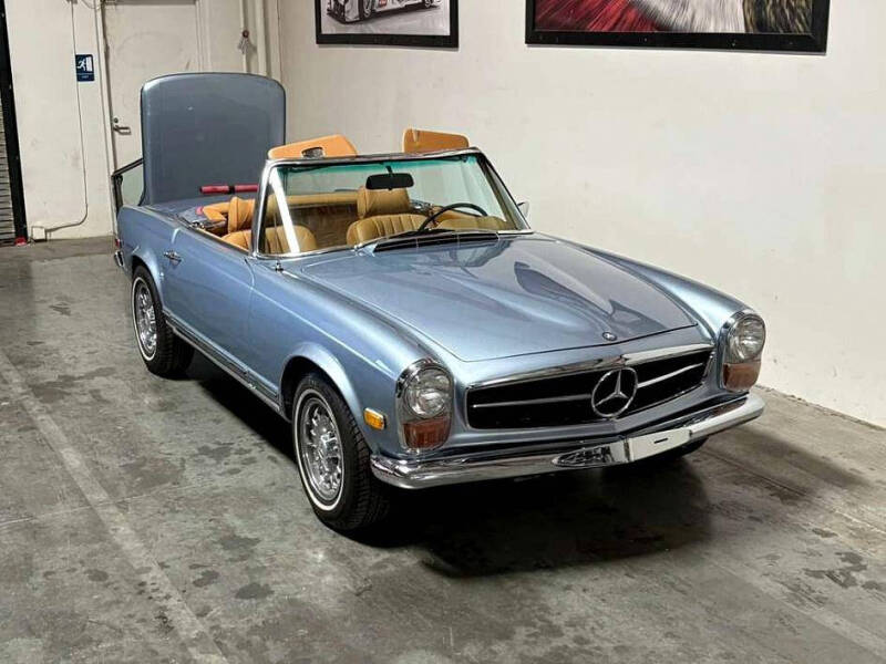 1970 Mercedes-Benz 280-Class