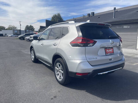 2020 Nissan Rogue SV