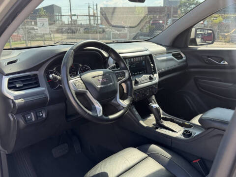 2017 GMC Acadia SLT-1