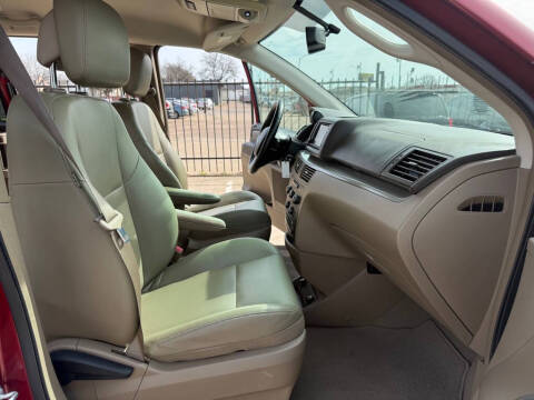 2012 Volkswagen Routan