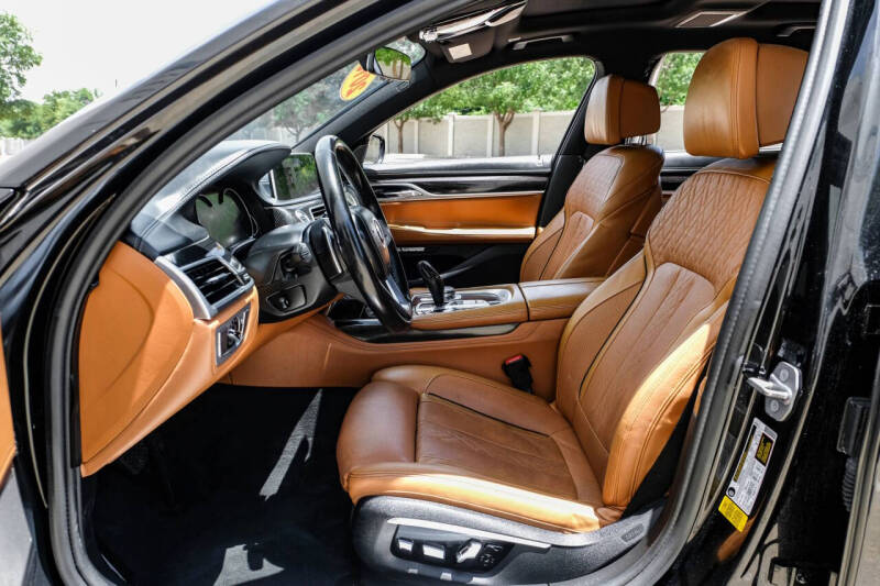 2016 BMW 7 Series 750i