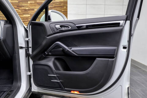 2016 Porsche Cayenne