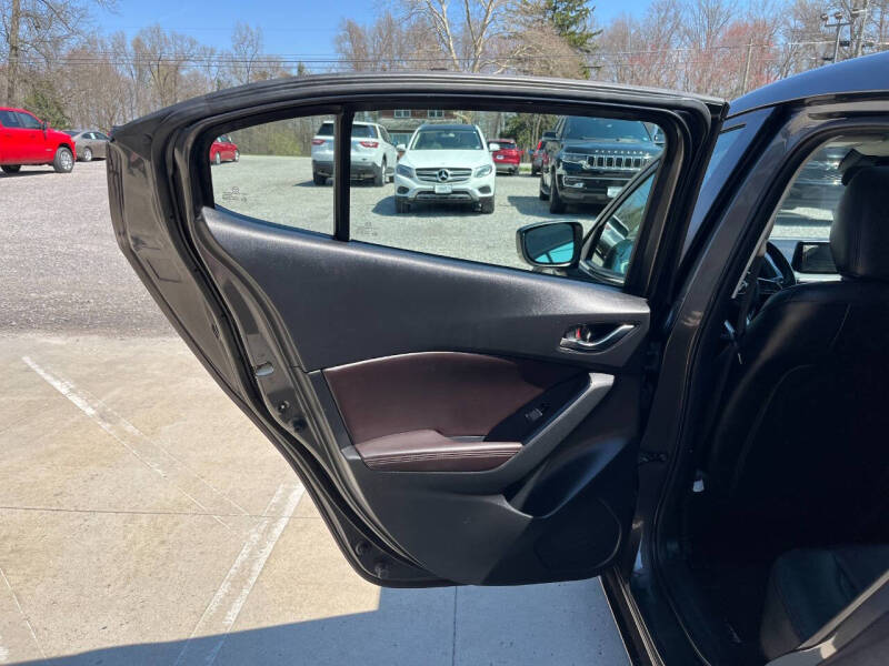 2018 Mazda MAZDA3 Touring