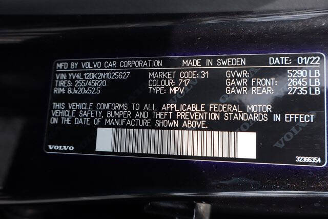 2022 Volvo XC60 B5 Momentum