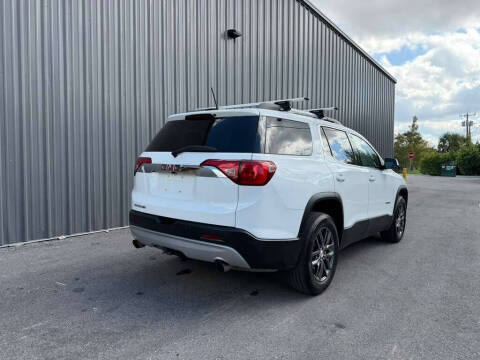 2017 GMC Acadia SLT-1