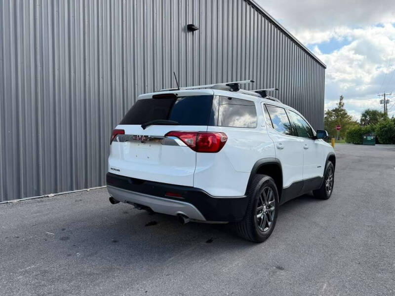 2017 GMC Acadia SLT-1