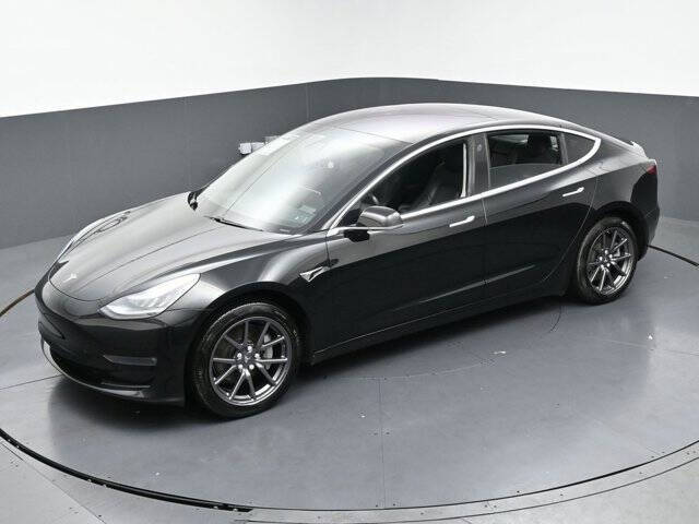 2019 Tesla Model 3 Mid Range
