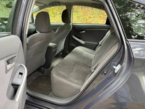 2010 Toyota Prius II