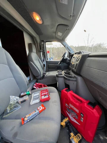 2010 Ford E-Series E-350 SD