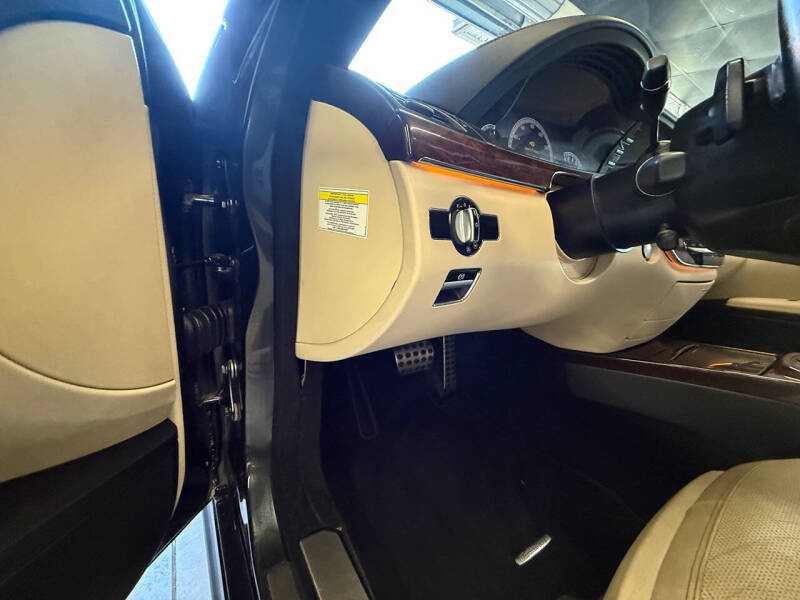 2012 Mercedes-Benz S-Class S 550