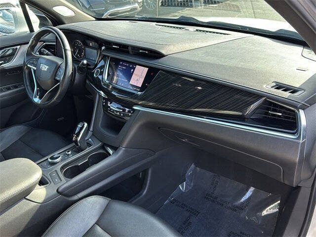 2020 Cadillac XT6 Premium Luxury