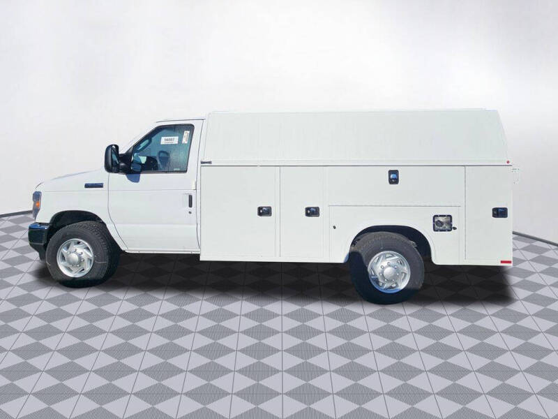 2025 Ford E-Series