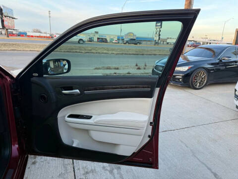 2019 Chrysler 300 Limited