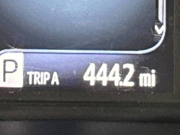 2017 Toyota Sienna SE Premium 8-Passenger