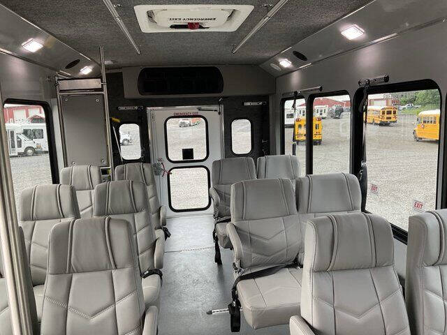 2022 Chevrolet Express 4500