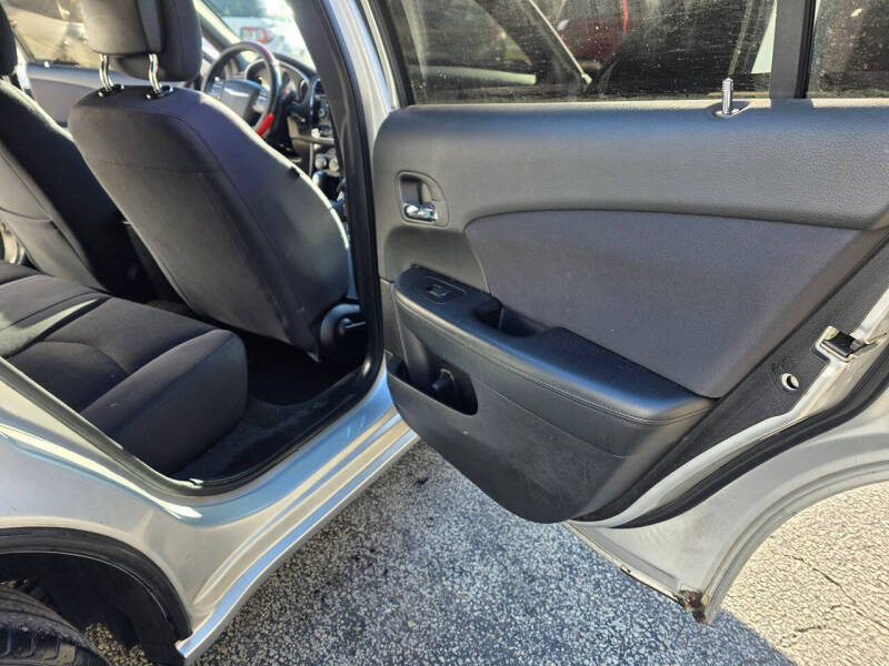 2012 Chrysler 200 LX