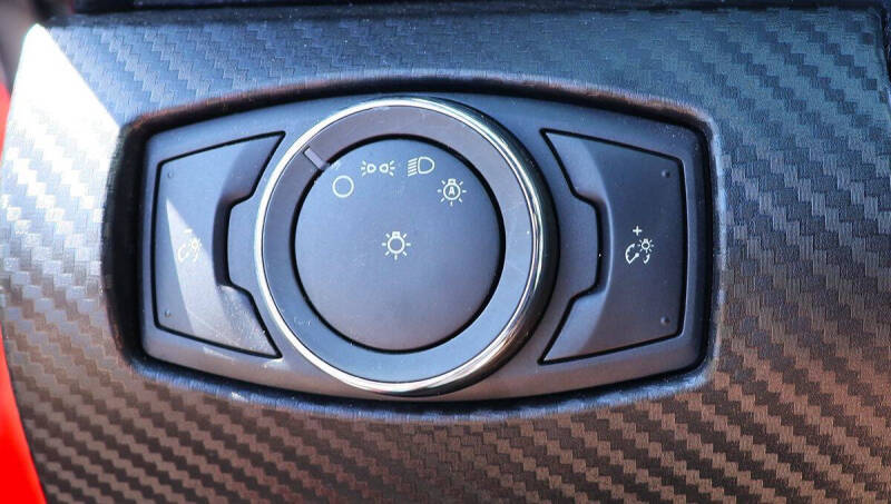 2015 Ford Mustang V6