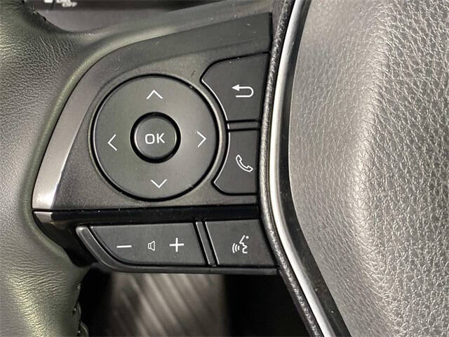 2022 Toyota Venza XLE