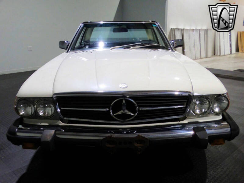 1984 Mercedes-Benz 380-Class 380 SL