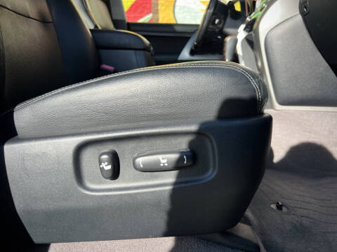 2013 Toyota Land Cruiser