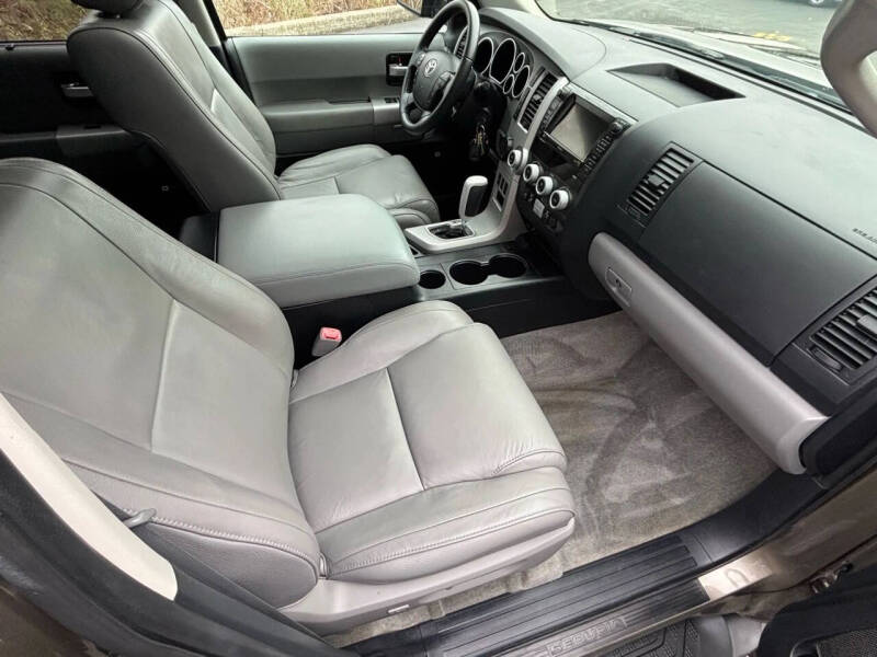 2008 Toyota Sequoia Limited