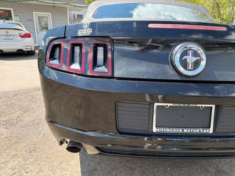 2014 Ford Mustang V6