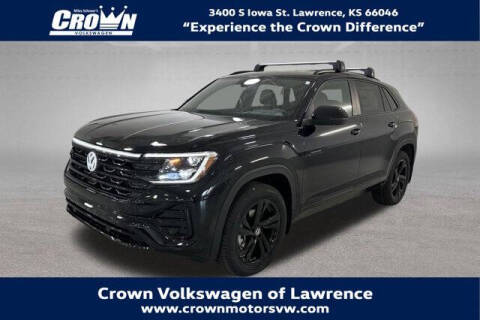 2025 Volkswagen Atlas Cross Sport for sale at Crown Automotive of Lawrence Kansas in Lawrence KS