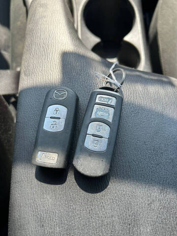 2014 Mazda MAZDA3 i Sport