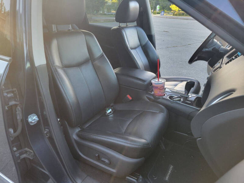 2014 Nissan Pathfinder SL