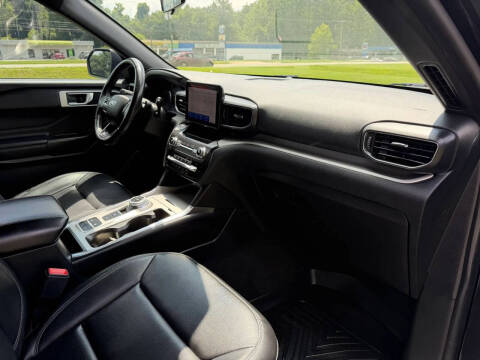 2020 Ford Explorer XLT