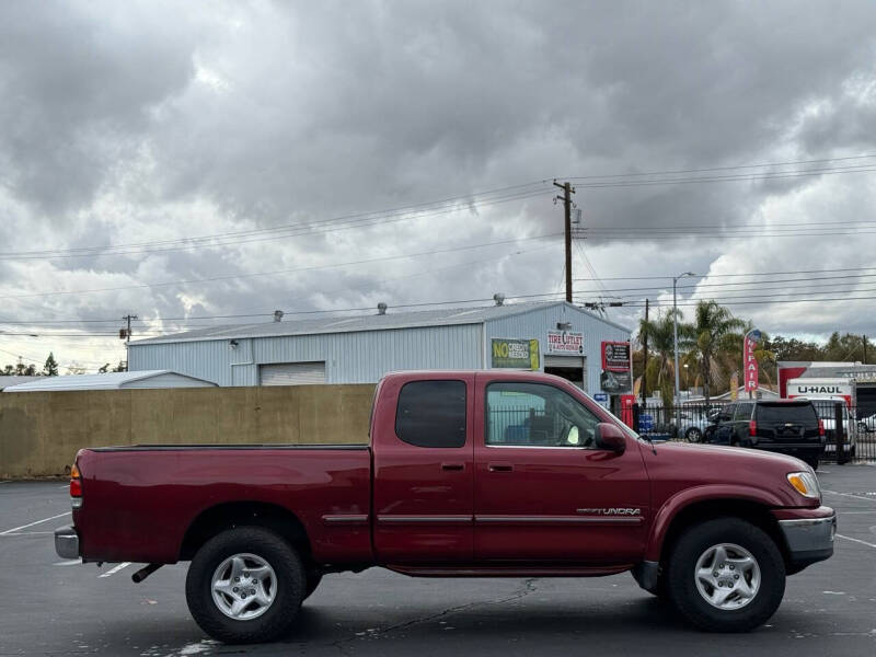 Used 2000 Toyota Tundra Limited with VIN 5TBBT4812YS124048 for sale in Sacramento, CA