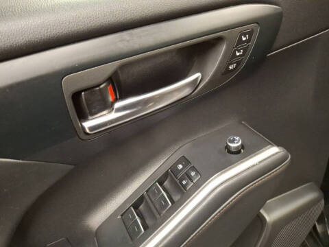 2023 Toyota Highlander Hybrid Bronze Edition