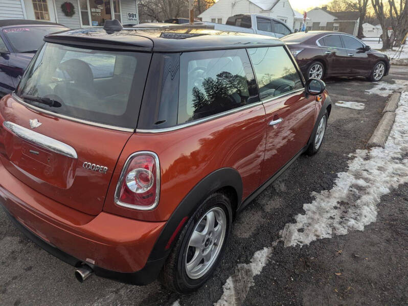 2011 MINI Cooper