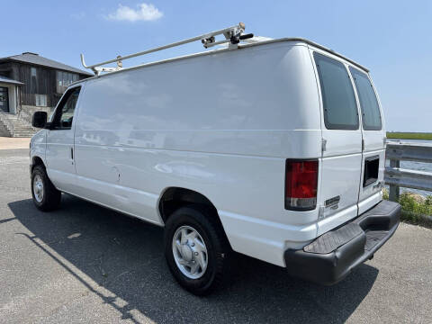 2014 Ford E-Series E-250