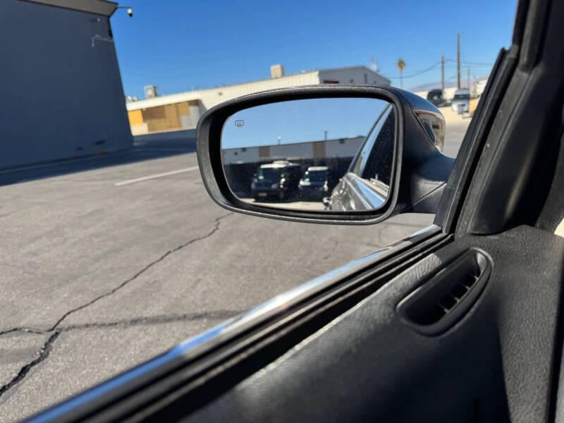 2017 Chrysler 300 Limited